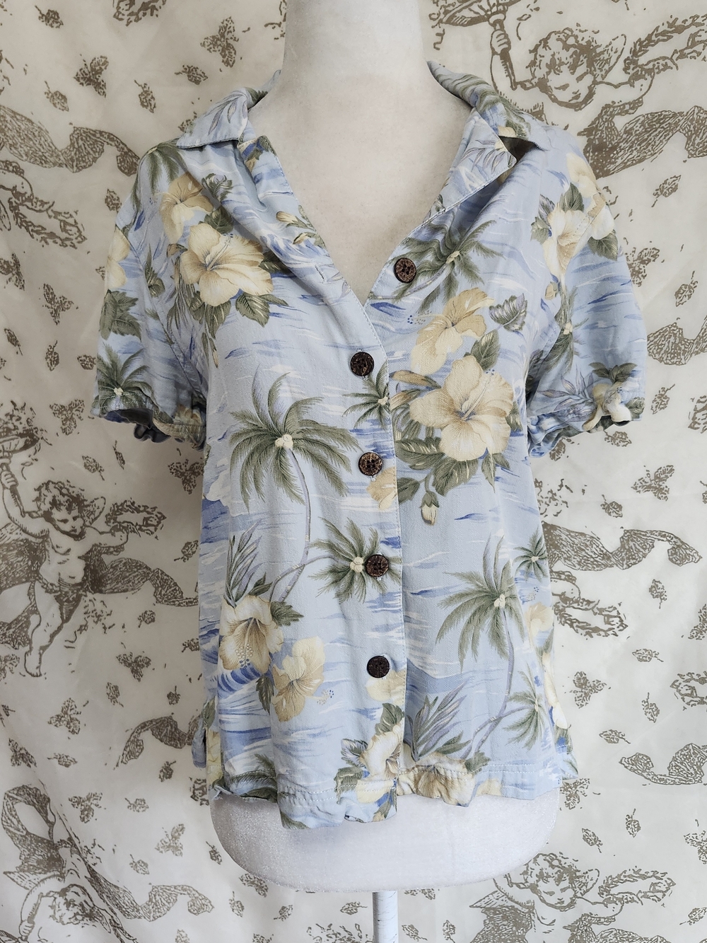 VTG Island Traders Medium Shirt Womens Floral Hawaiian Short Sleeve Button Up